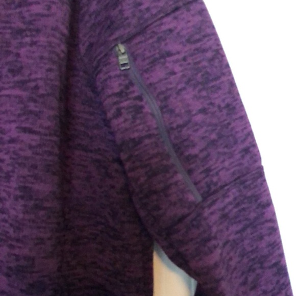 Lands End sweatshirt - Picture 2 of 4